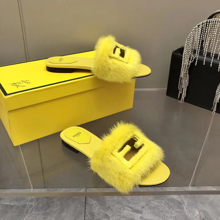 Fendi Shoe 